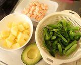 エビとアボカドのバジル風味マヨサラダ作り方1写真