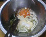 お弁当　かにかまとチーズの卵焼き作り方2写真