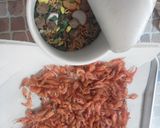 川エビで高級カップ麺に作り方3写真
