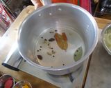 イスラーム式　チキンビリヤ二　作り方1写真