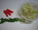 超簡単♪レタススープ作り方1写真
