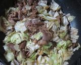 牛肉とキャベツのウスターソース炒め。作り方4写真