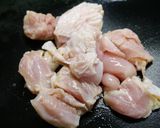 簡単！塩レモン鶏のぶなしめじ炒め作り方1写真