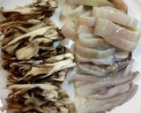 いかと舞茸のマヨ炒め✿作り方1写真