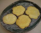 さつま芋と豚肉のりんごソース炒め作り方1写真