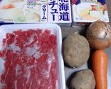 カマンベールで、牛肉のホワイトシチュー作り方1写真