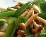 しめじとピーマンの塩麹炒め作り方5写真