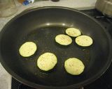 ズッキーニのガーリックバター焼き作り方1写真