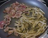 秋の収穫ゴボウと豚コマでキンピラ炒め煮。作り方3写真