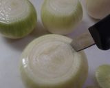 まるごと一個たまねぎ煮＾＾作り方1写真