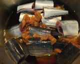 旬♪圧力鍋で骨も柔らか～秋刀魚の梅煮☆作り方4写真