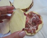 サツマイモに白黒（ゴマ）つけて揚げます彡作り方3写真