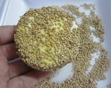 サツマイモに白黒（ゴマ）つけて揚げます彡作り方4写真