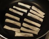 *簡単餃子の皮で☆あんこのカリカリ焼き*作り方1写真