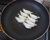 パパの冷凍餃子焼き（Ⅱ）作り方1写真