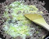 我が家の定番☆応用自在な麻婆肉味噌作り方3写真