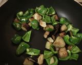 茄子とピーマンとまとのオリーブオイル炒め作り方7写真