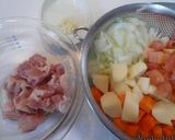 ♦ストウブ鍋で♦コトコト煮込んだカレー♢作り方1写真