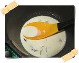 ハンバーグ☆ポルチーニのクリームソース作り方5写真