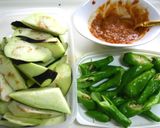 燃えるっ☆なすとしし唐の唐辛子味噌炒め作り方1写真