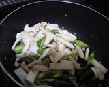 鶏胸肉とアスパラときのこの中華風作り方3写真