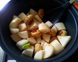 マロニー入り大根と鶏つくねの煮物作り方2写真