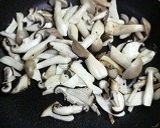 きのこのオイスターソース炒め作り方3写真