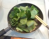小松菜とシーチキンの炒め物作り方3写真