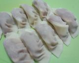 材料４つ★納豆キムチの餃子包み焼き作り方5写真