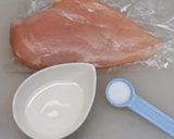 低温調理で鶏むね肉・ささみのしっとりハム作り方1写真