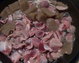 ことこと煮る砂肝とこんにゃくの味噌煮込み作り方3写真