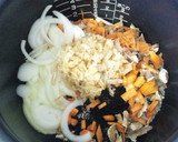 簡単　炊飯器でひじきの炊き込みご飯♪作り方1写真
