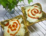 超簡単　チーズとバジルペーストのトースト作り方7写真