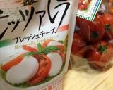 モッツァレラチーズとトマトのカプレーゼ作り方1写真