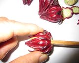 紅色が魅力の♪ローゼル酒作り方2写真