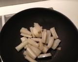 蓮根と万願寺とうがらしの塩昆布炒め作り方3写真