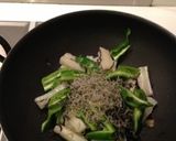 蓮根と万願寺とうがらしの塩昆布炒め作り方4写真