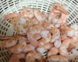 中華風海老とキャベツの炒め物作り方1写真