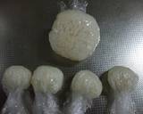 キャラ弁☆食べやすい真っ黒イモムシちゃん作り方1写真