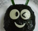 キャラ弁☆食べやすい真っ黒イモムシちゃん作り方3写真
