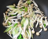 塩麹で♪長葱と豚肉の和風パスタ作り方3写真