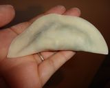 餃子の包み方（水餃子、ペリメニ向き）作り方2写真