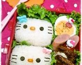 キャラ弁＊俵おにぎりde　キティちゃん♡作り方3写真