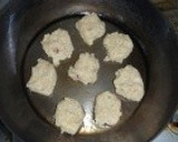 さつまいもと鶏ひき肉の落とし蒸し焼き作り方4写真