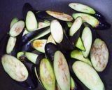 醤油麹のみで簡単☆香る野菜炒め作り方4写真