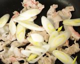 塩麹と醤油の和風焼きうどん作り方2写真