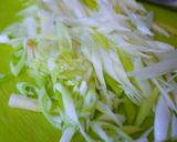 チーズ白葱入＊豚肉と法蓮草のおつまみ焼き作り方3写真