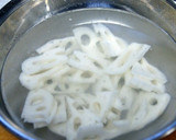 ほくほく蓮根と揚げ、アカモクの味噌汁作り方1写真