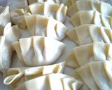 お腹満足、温まる!えび入り水餃子のスープ作り方5写真