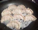 *我が家のジューシー焼き餃子とスープ*作り方4写真